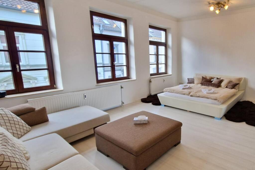 Luna City-Apartment 80Qm 2 Zimmer 2 Baeder 20Km Messe Airport Κρέφελντ Εξωτερικό φωτογραφία